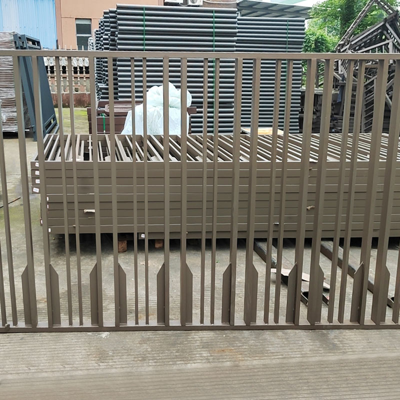 Pagar parut aloi aluminium