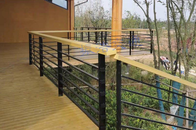 Pagar papan laluan