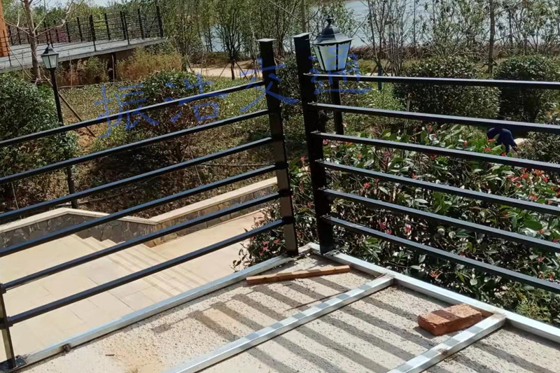 Pagar papan laluan